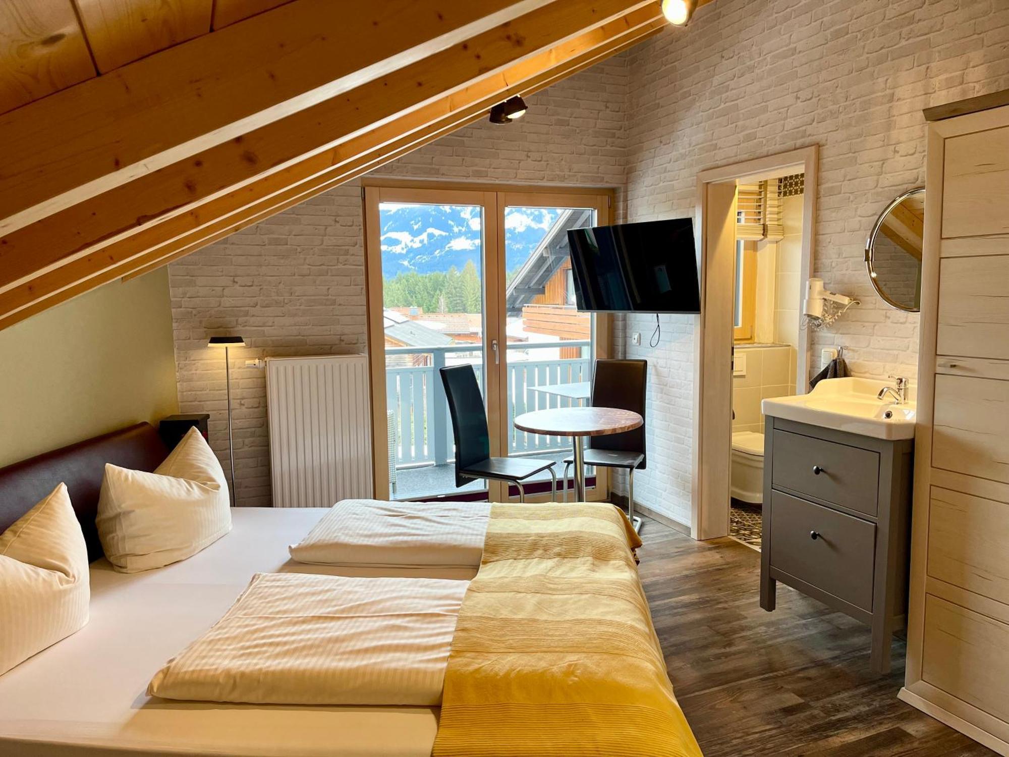 Vintage Hotel Charivari- Sommer Hoernerbahnen Kostenlos Mit Restaurant Больстерланг Экстерьер фото
