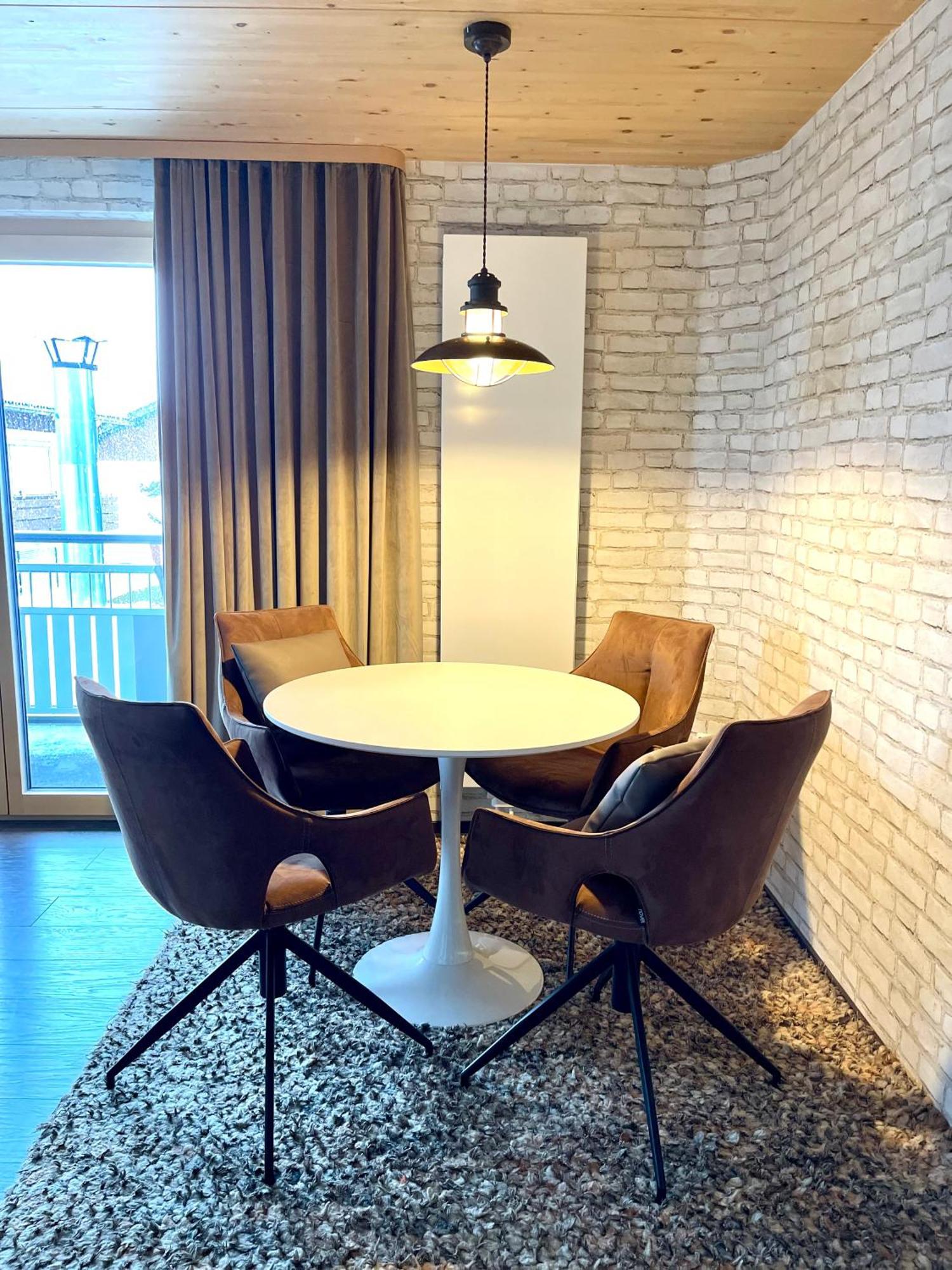 Vintage Hotel Charivari- Sommer Hoernerbahnen Kostenlos Mit Restaurant Больстерланг Экстерьер фото