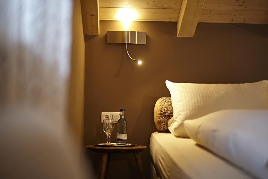Vintage Hotel Charivari- Sommer Hoernerbahnen Kostenlos Mit Restaurant Больстерланг Экстерьер фото